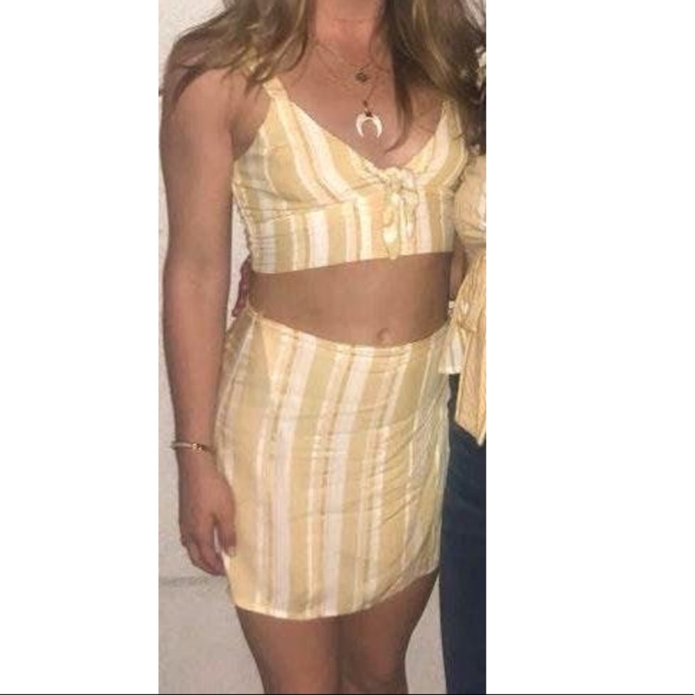 PacSun yellow striped two piece set